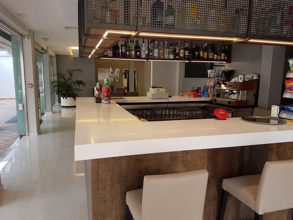 Hotel Perla เบนิดอร์ม ภายนอก รูปภาพ