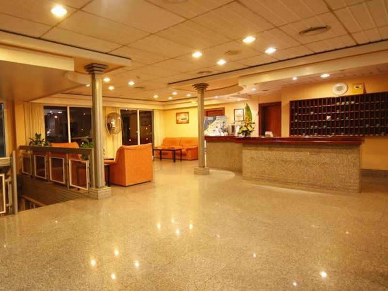 Hotel Perla เบนิดอร์ม ภายนอก รูปภาพ
