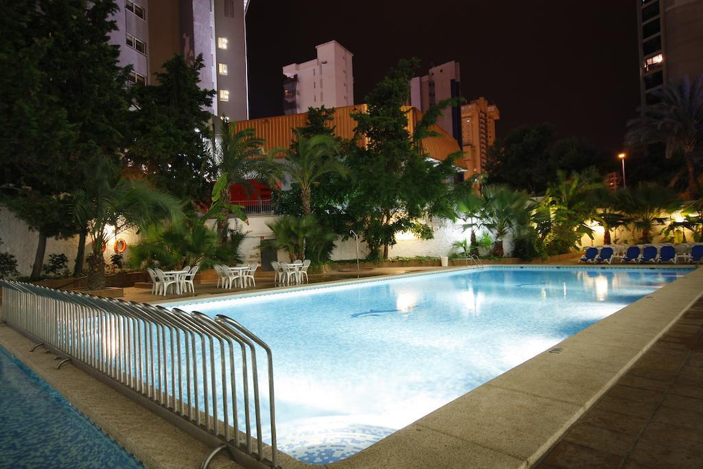 Hotel Perla เบนิดอร์ม ภายนอก รูปภาพ